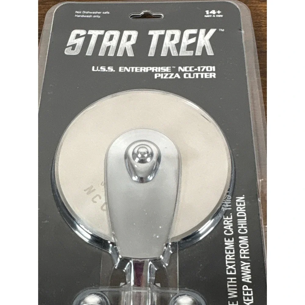 Star Trek USS Enterprise NCC-1701 Pizza Cutter ThinkGeek Chrome Kitchen Tool NEW